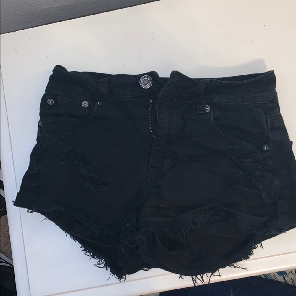 high rise denim black ripped short